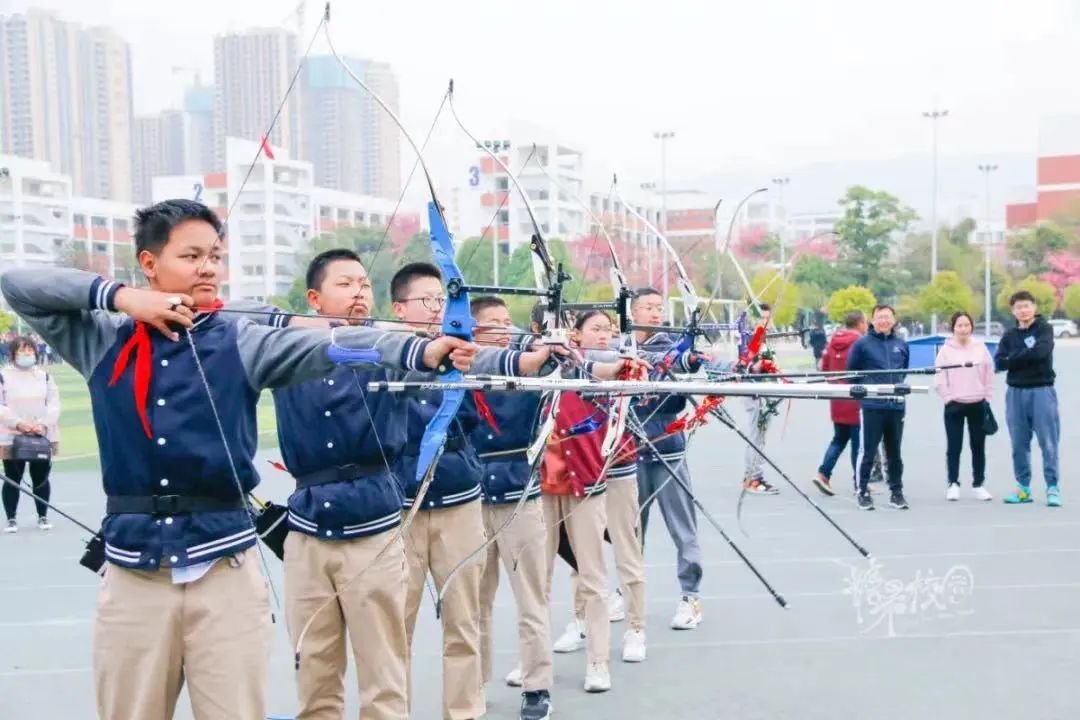 击剑女生冠军名单图片_名单冠军女生击剑图片大全_名单冠军女生击剑图片高清